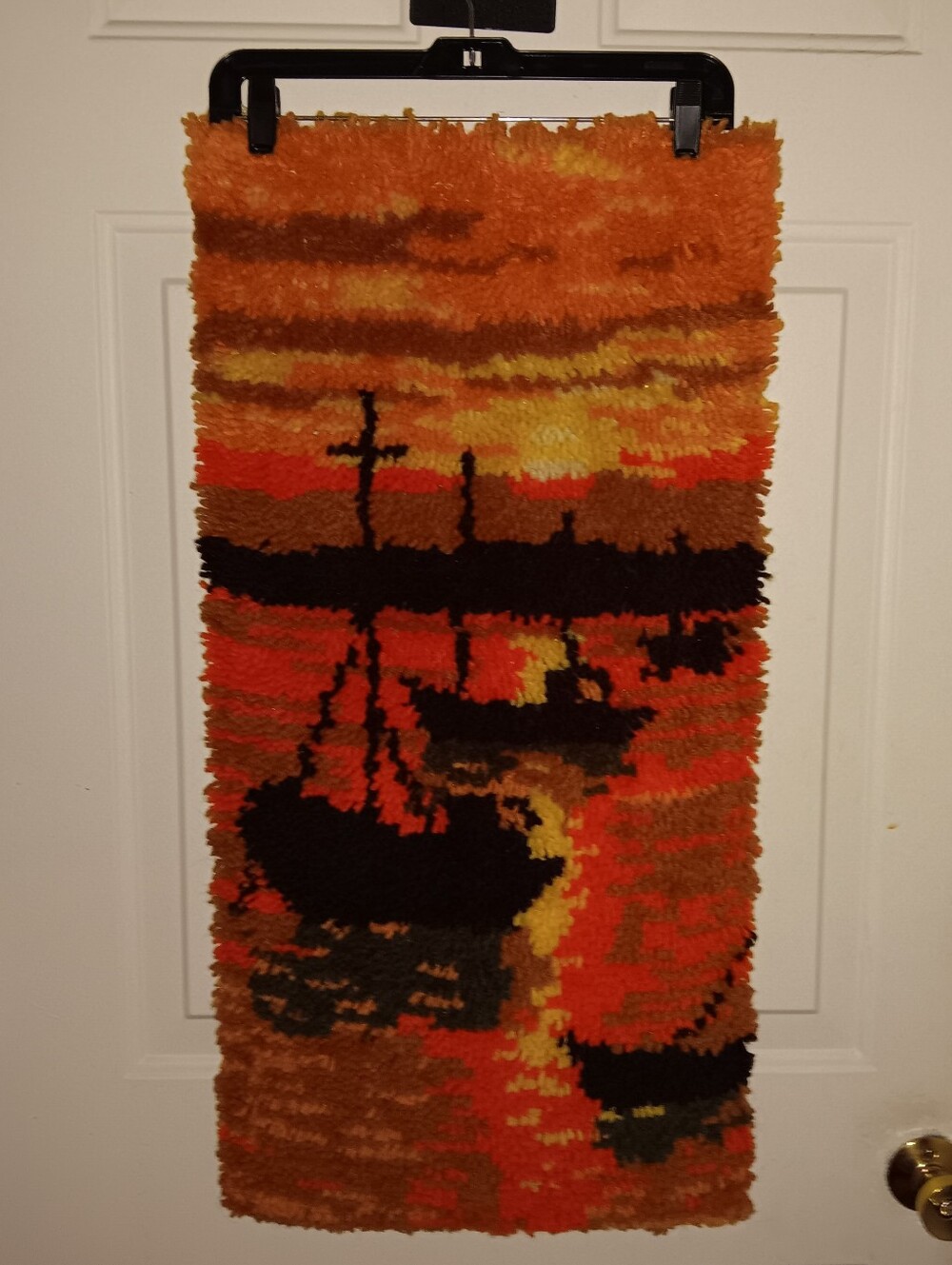 1970s Latch Hook Wall Hanging, Shag Fiber Art, 16"x32" [Dowel Rod Not Included]